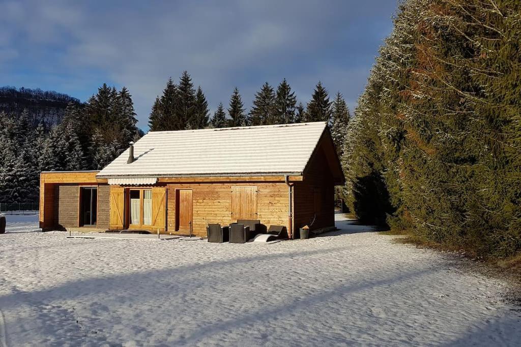 Villa Gite Jura Mina Chalet Au Milieu De La Nature à Ney Extérieur photo