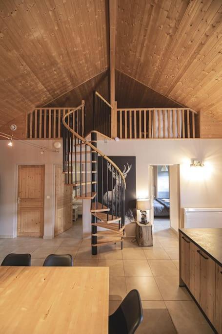 Villa Gite Jura Mina Chalet Au Milieu De La Nature à Ney Extérieur photo