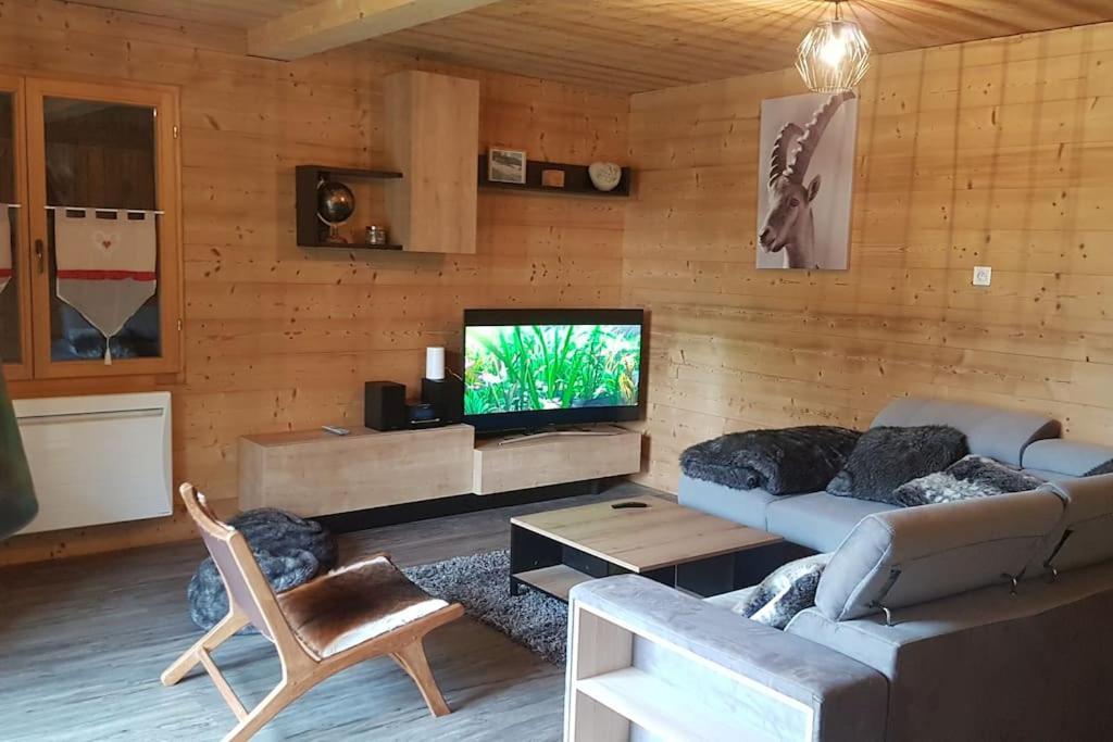 Villa Gite Jura Mina Chalet Au Milieu De La Nature à Ney Extérieur photo